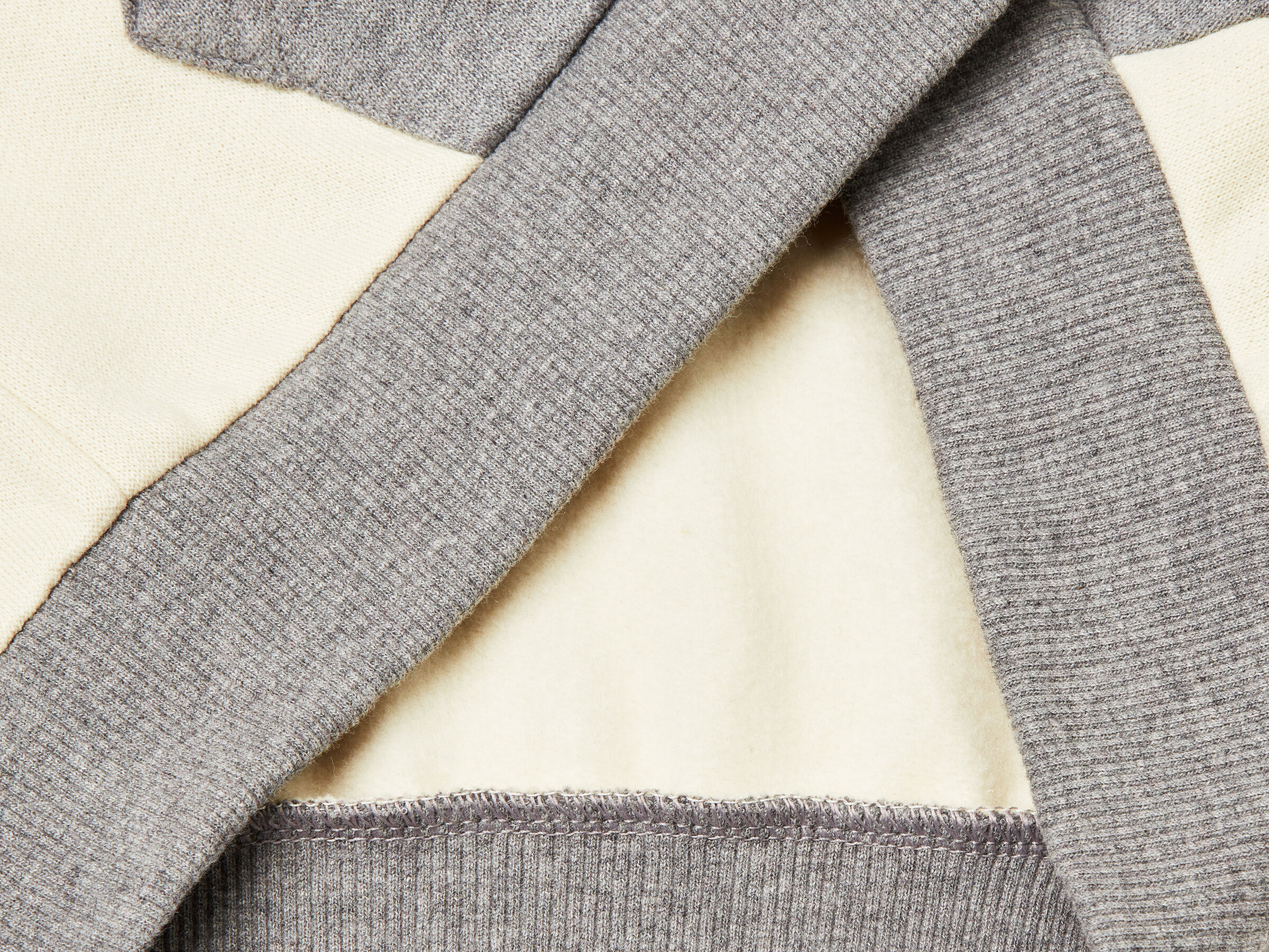 JACKET W/HOOD L/S Junior Boy image number 3